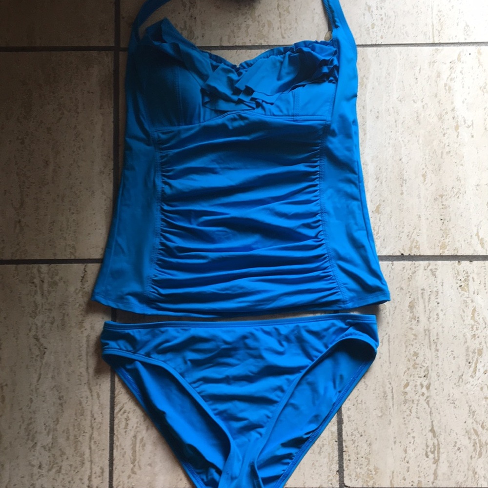 Aqua Blue Tankini Swimsuit Set made by La Blanca